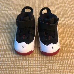 JORDAN 
6 Rings Sneaker (Toddler)